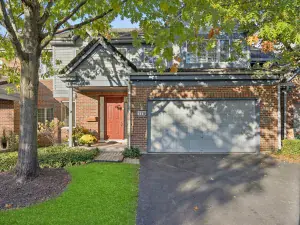 226 N Wilmette Avenue Westmont IL 60559 MLS #MRD12501799 64 broker reciprocity