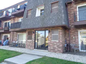 4875 N Magnolia Avenue #411 Chicago IL 60640 MLS #MRD12499968 60 broker reciprocity