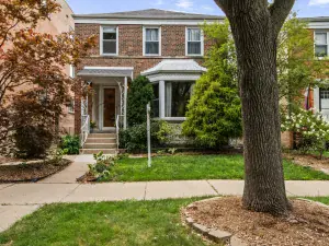 399 W Fullerton Parkway #16E Chicago IL 60614 MLS #MRD12098177 64 broker reciprocity
