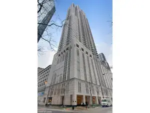 6116 N Winthrop Avenue #2W Chicago IL 60660 MLS #MRD12499996 46 broker reciprocity