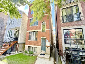 35 N Mayfield Avenue #1 Chicago IL 60644 MLS #MRD12501706 56 broker reciprocity
