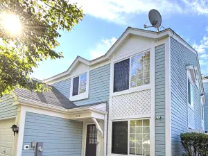 1305 Superior Street Aurora IL 60505 MLS #MRD12502369 50 broker reciprocity