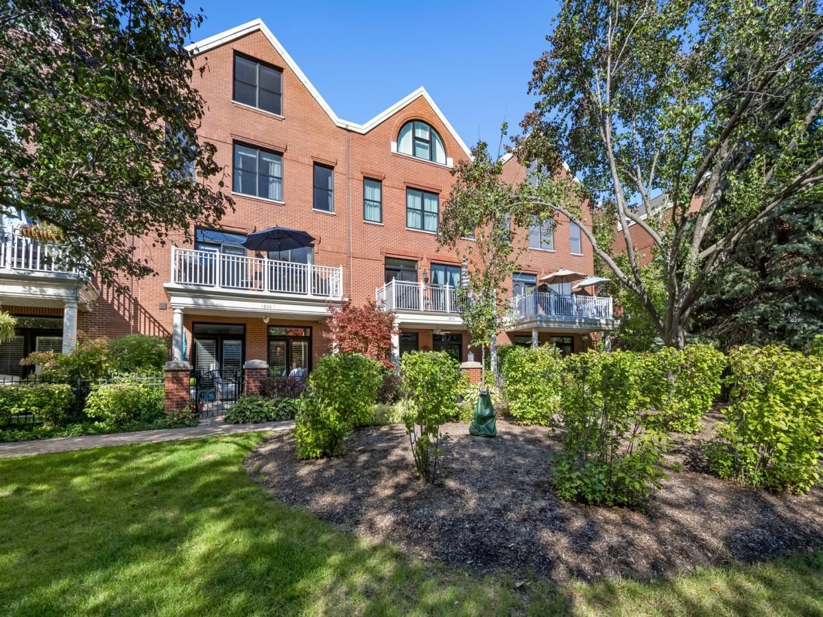 1856 Admiral Court Glenview IL 60026 MLS #MRD12504048 87 MLS #MRD12504048 image #0