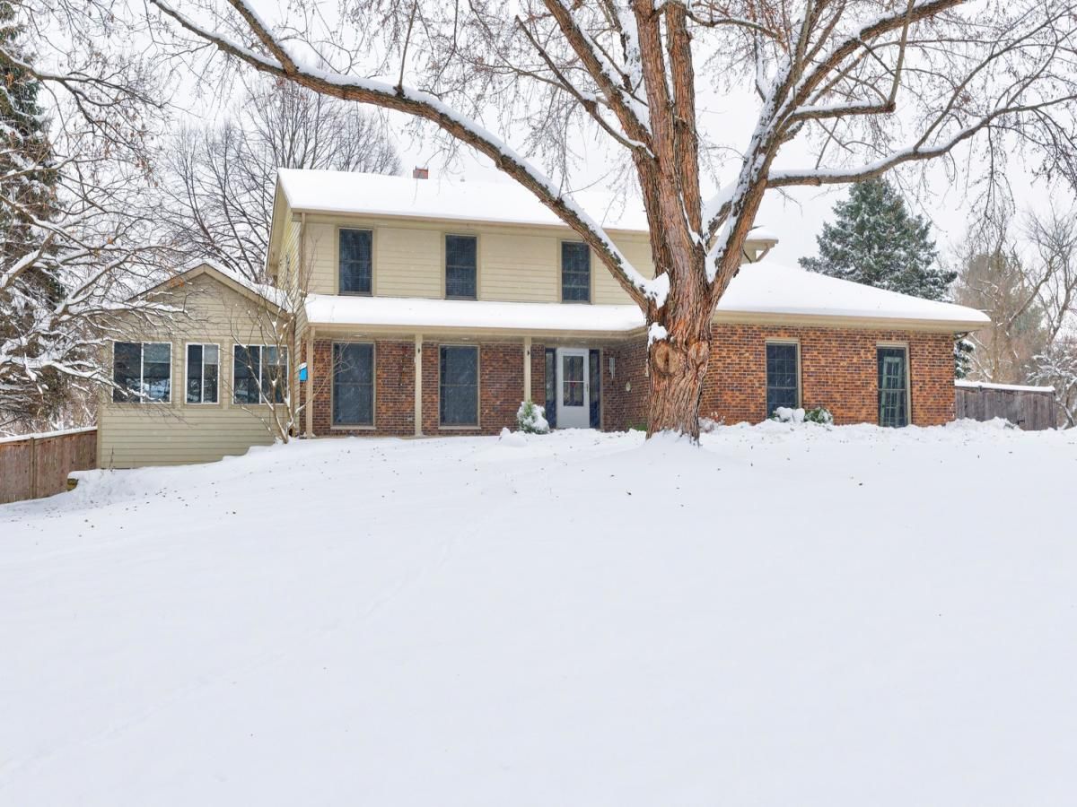 3901 Weathervane Lane Crystal Lake IL 60012 MLS #MRD12507443 41 MLS #MRD12507443 image #0
