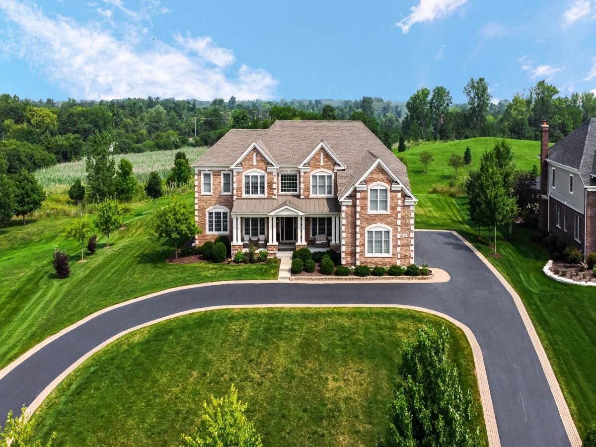 28 Shenandoah Circle South Barrington IL 60010 MLS #MRD12520153 41 MLS #MRD12520153 image #0