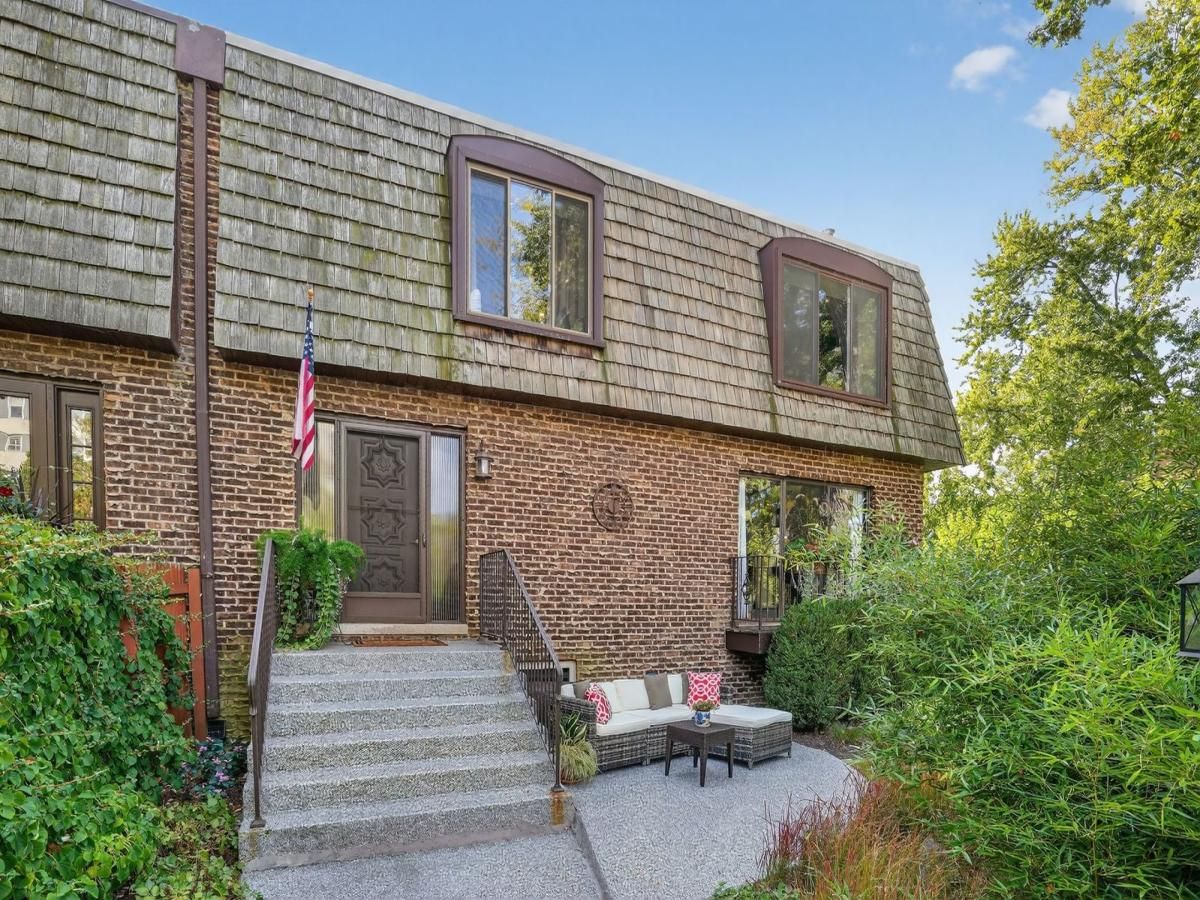 1403 SHERIDAN Road Wilmette IL 60091 MLS #MRD12530216 45 MLS #MRD12530216 image #0