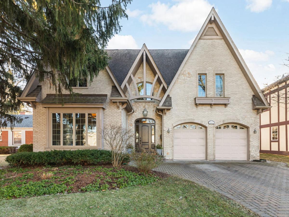 2611 Laurel Lane Wilmette IL 60091 MLS #MRD12530981 45 MLS #MRD12530981 image #0