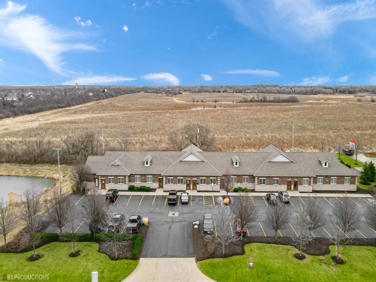 12410 W Horseshoe Drive #1 New Lenox IL 60451 MLS #MRD12535951 41 MLS #MRD12535951 image #0