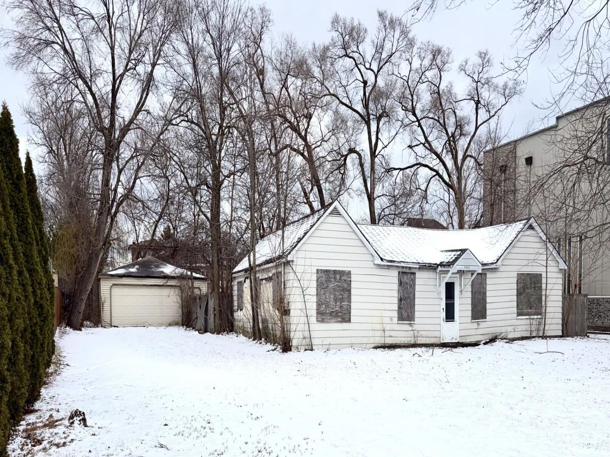 9331 Knight Avenue Des Plaines IL 60016 MLS #MRD12548946 41 MLS #MRD12548946 image #0