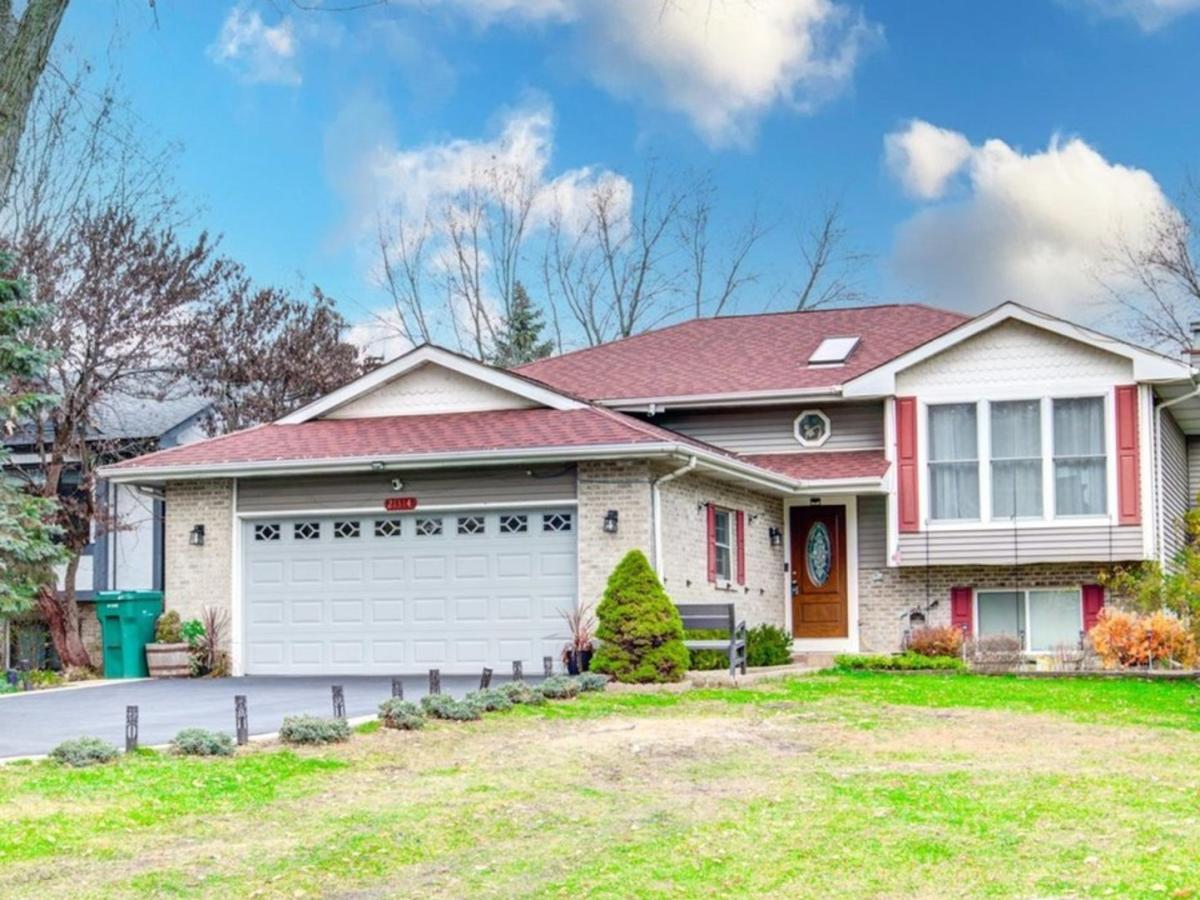 21314 Highland Drive Lake Zurich IL 60047 MLS #MRD12553241 45 MLS #MRD12553241 image #0