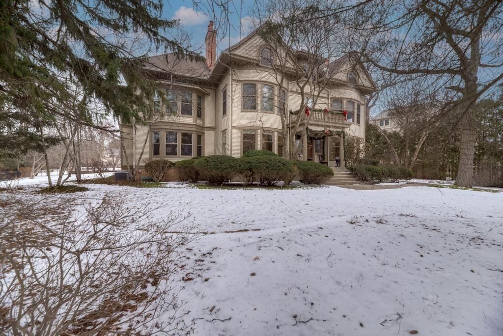 1499 Sheridan Road Highland Park IL 60035 MLS #MRD12553390 41 MLS #MRD12553390 image #0