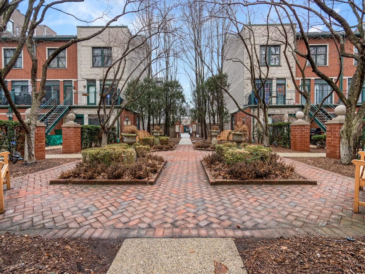 MLS #MRD12585133 image #0