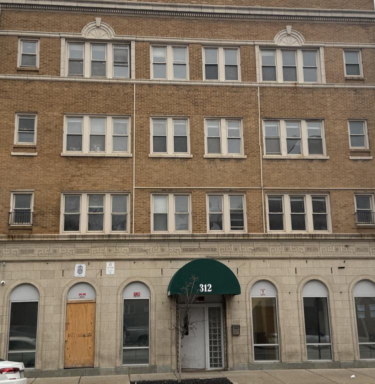 MLS #MRD12597352 image #0