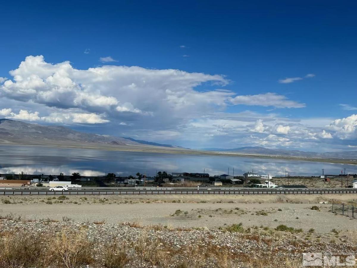 MLS #240000001 image #0