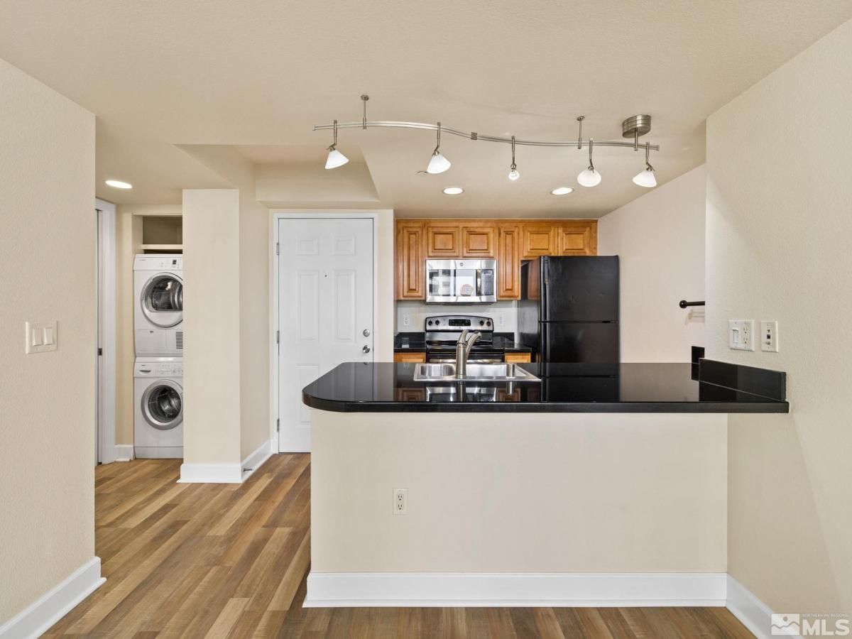 MLS #240015340 image #0