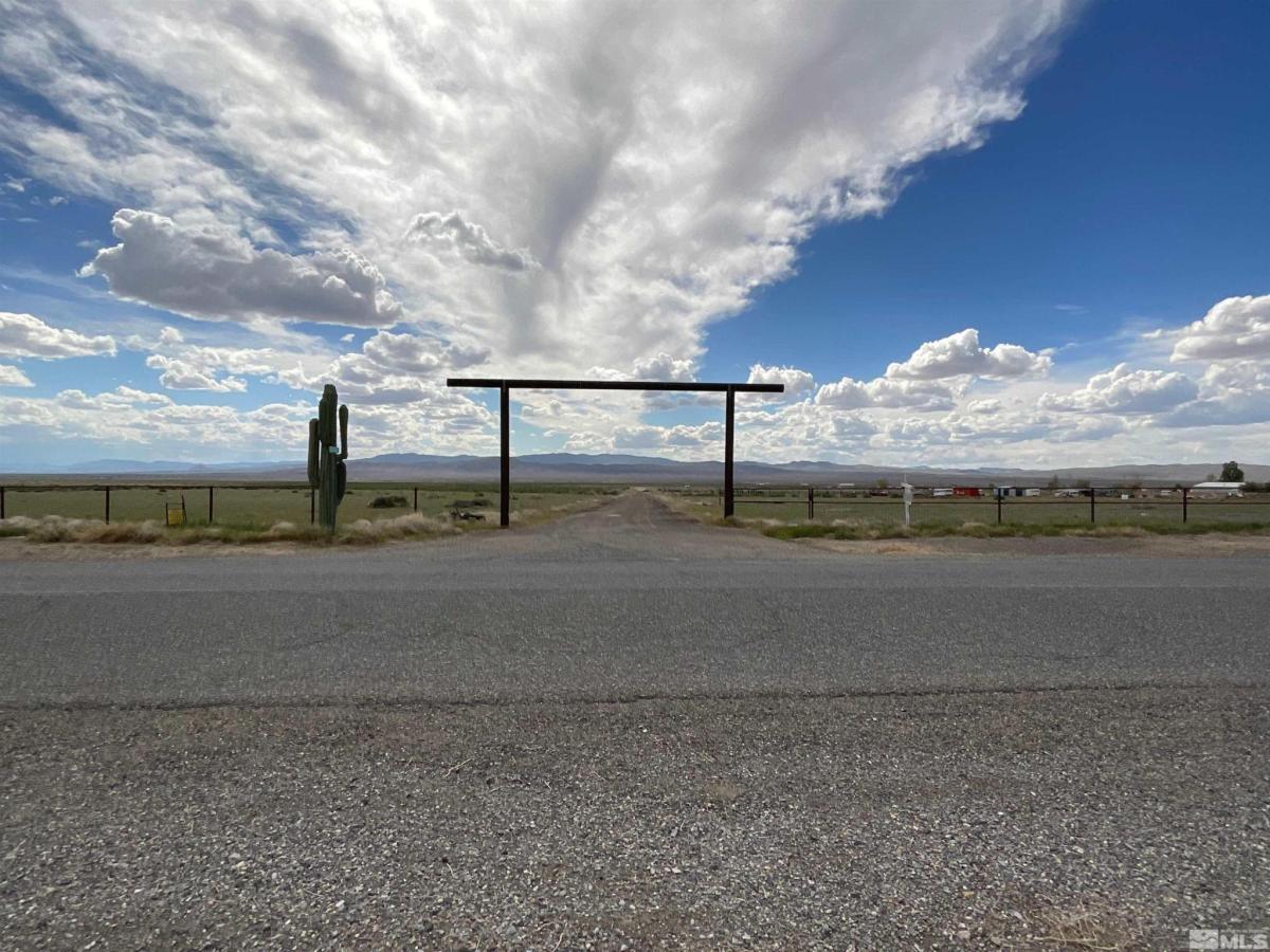 MLS #250004085 image #0