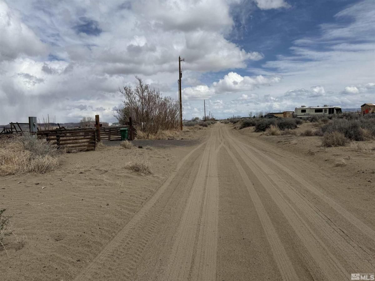 MLS #250004219 image #0