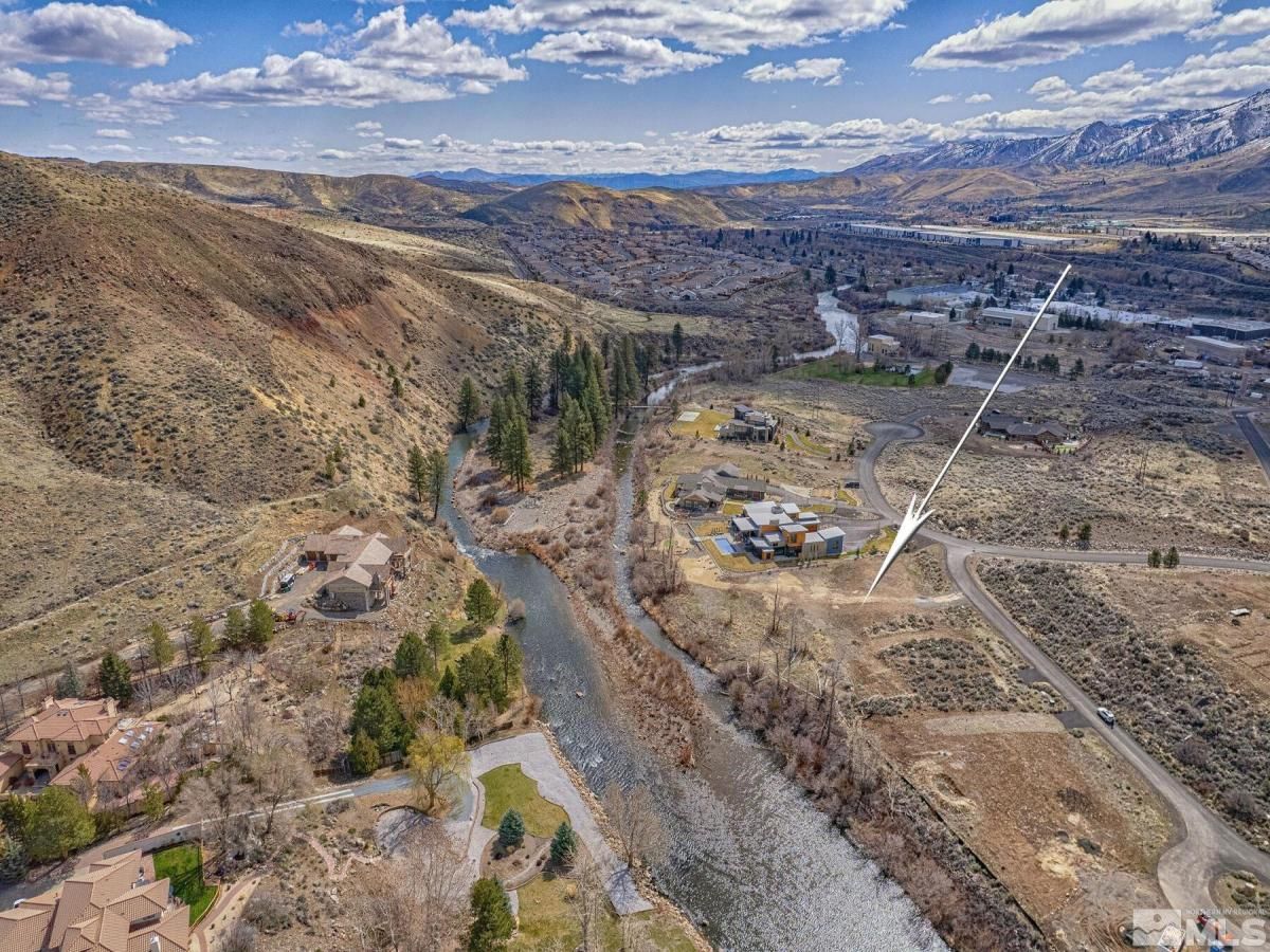 MLS #250004472 image #0