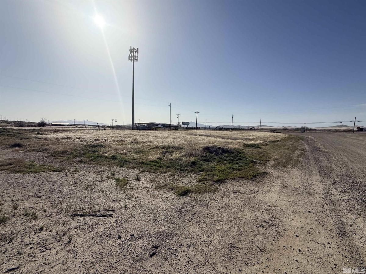 MLS #250004579 image #0