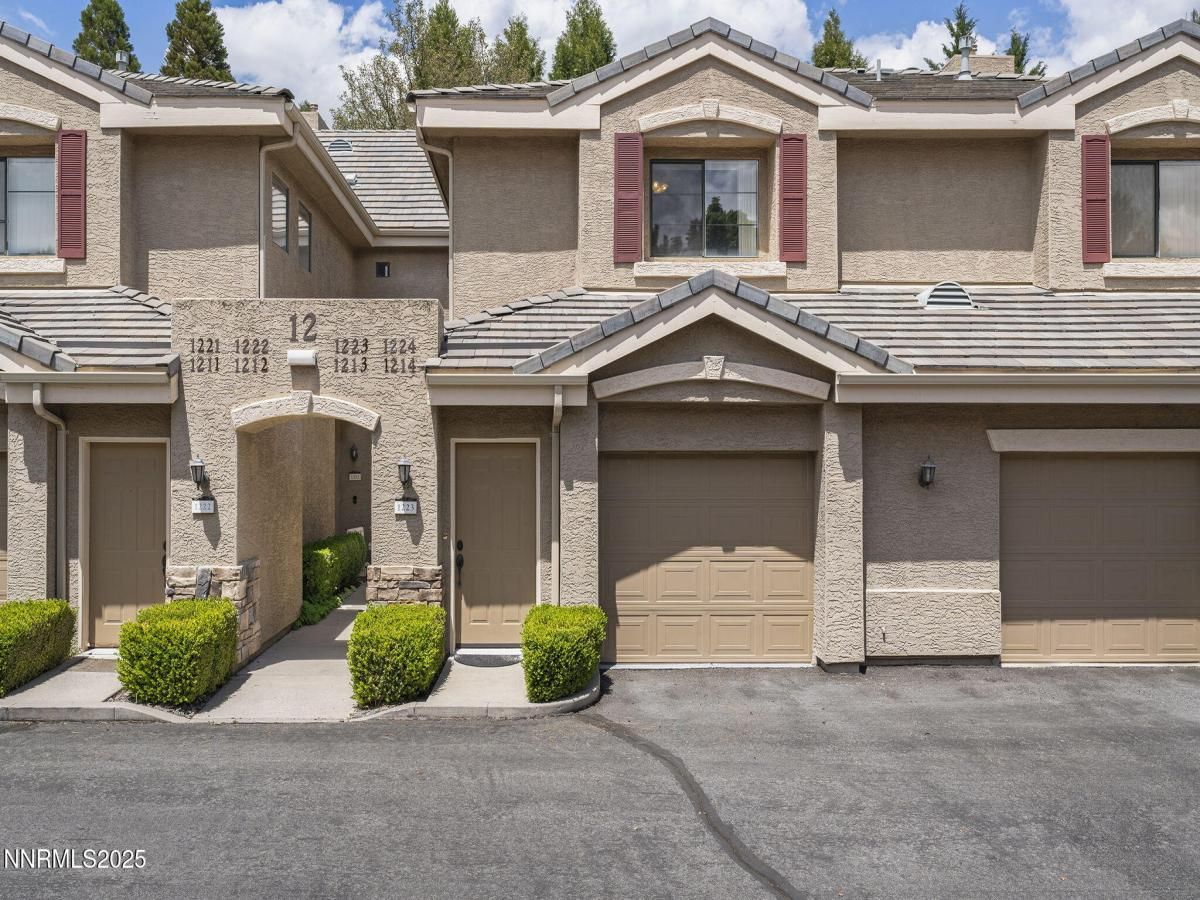 MLS #250050171 image #0
