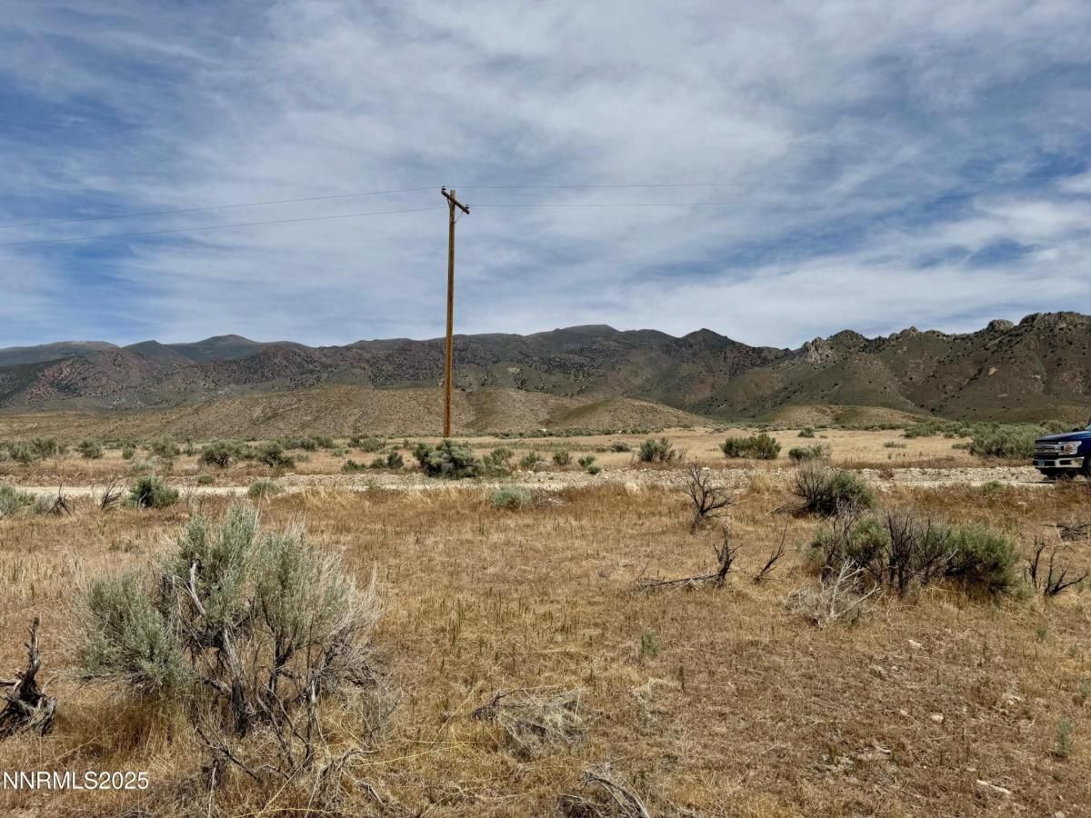 MLS #250050353 image #0