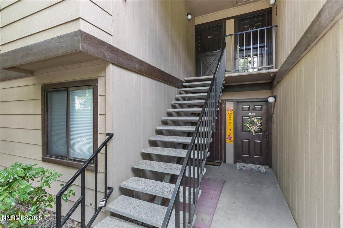 MLS #250051076 image #0