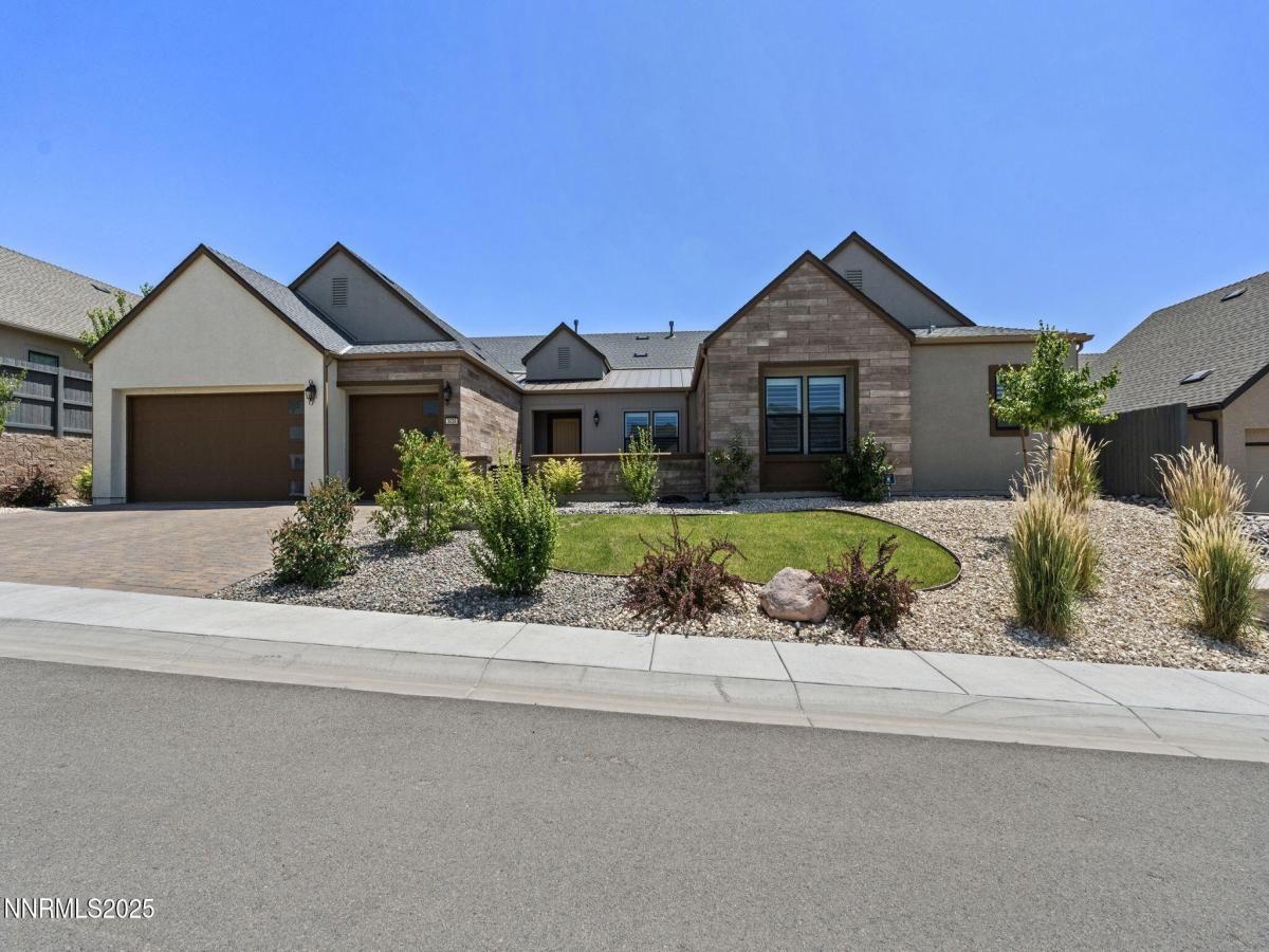 MLS #250051367 image #0