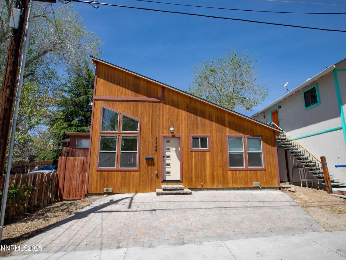 MLS #250051566 image #0
