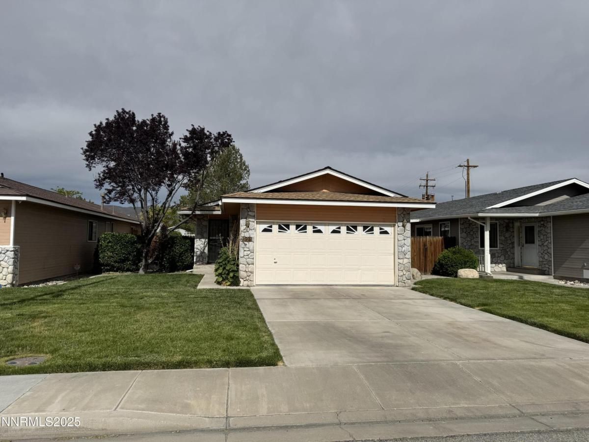 MLS #250051745 image #0