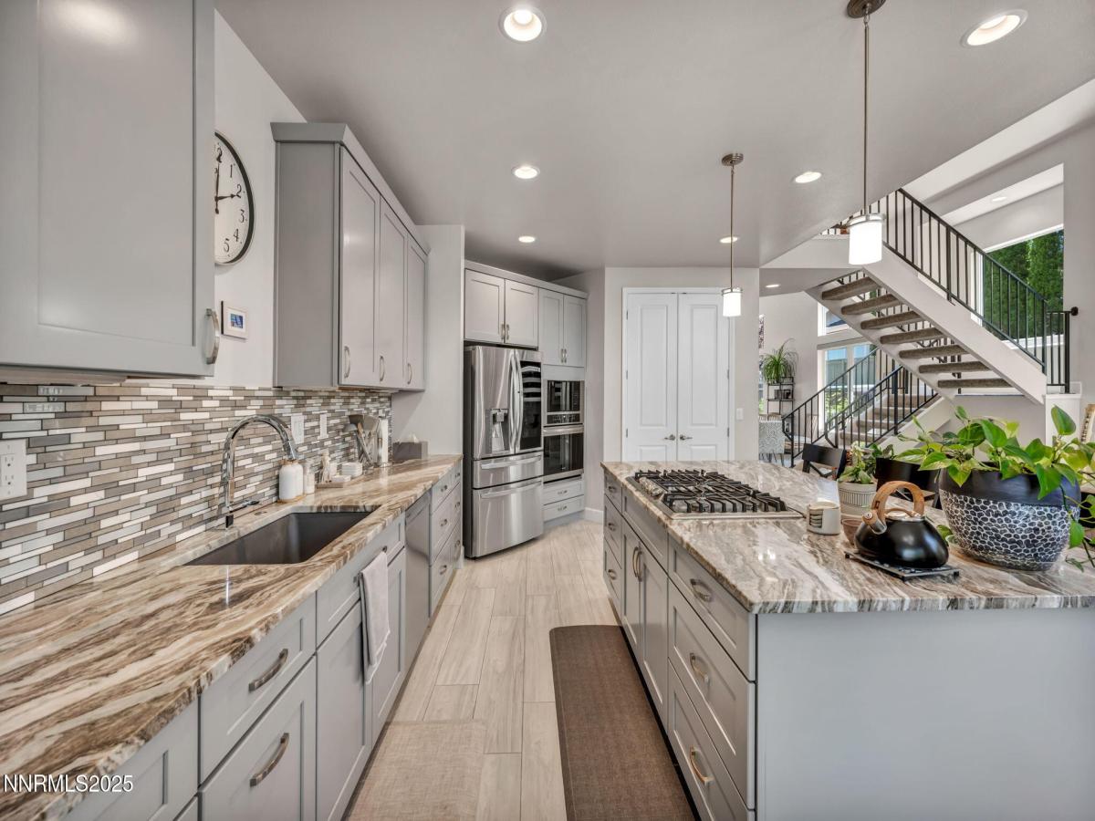 MLS #250051788 image #0