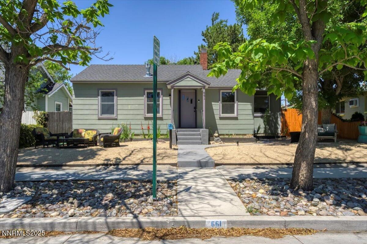MLS #250051832 image #0