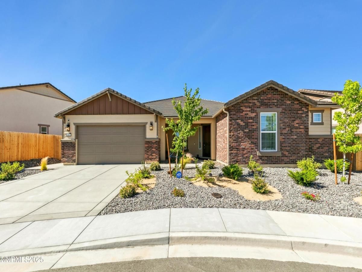MLS #250051836 image #0