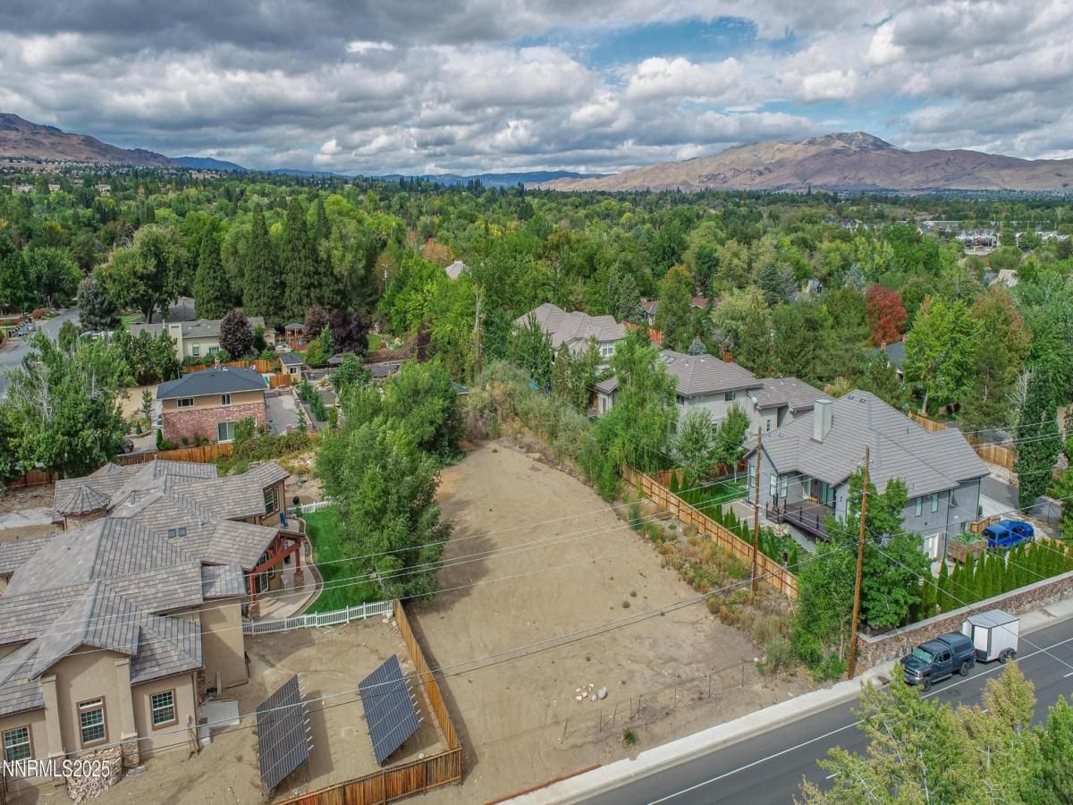 MLS #250051852 image #0
