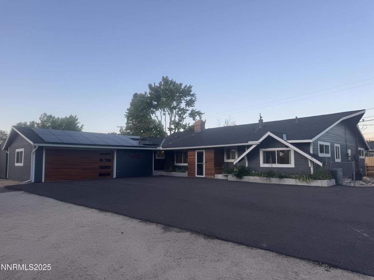 MLS #250051905 image #0