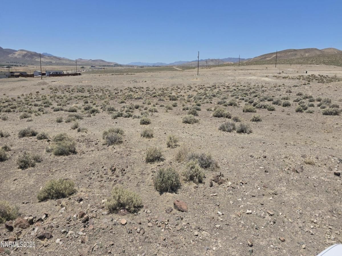 MLS #250051910 image #0