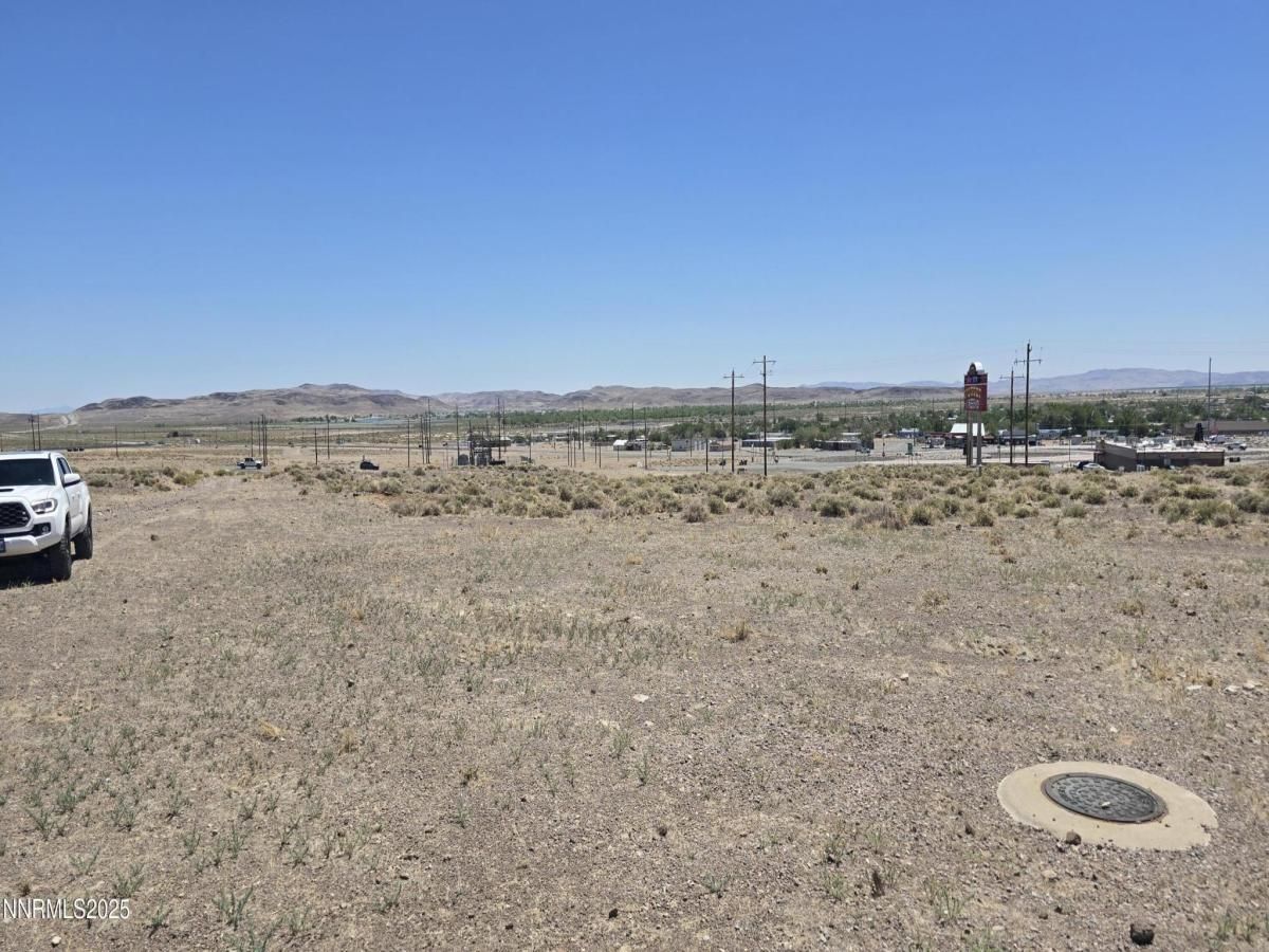 MLS #250051912 image #0