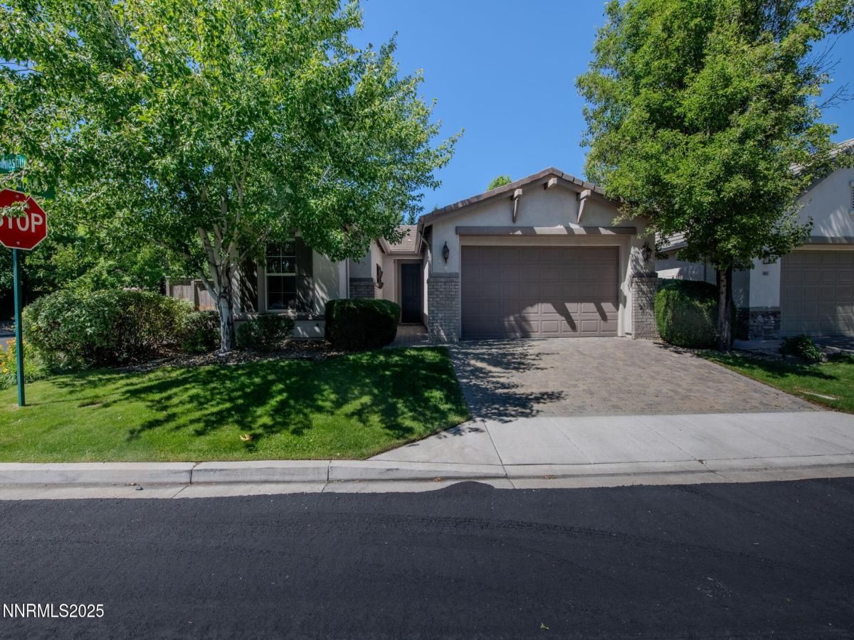 MLS #250051951 image #0