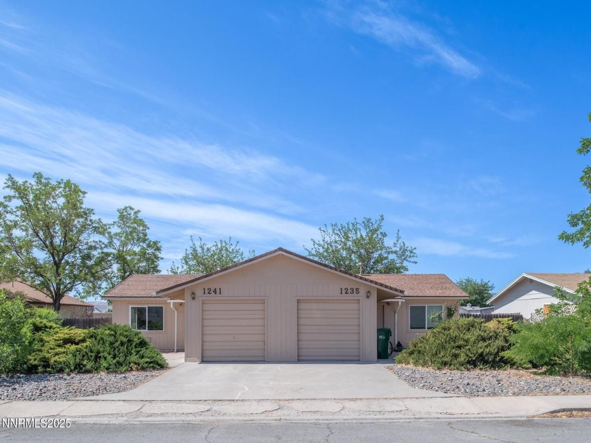 MLS #250051956 image #0