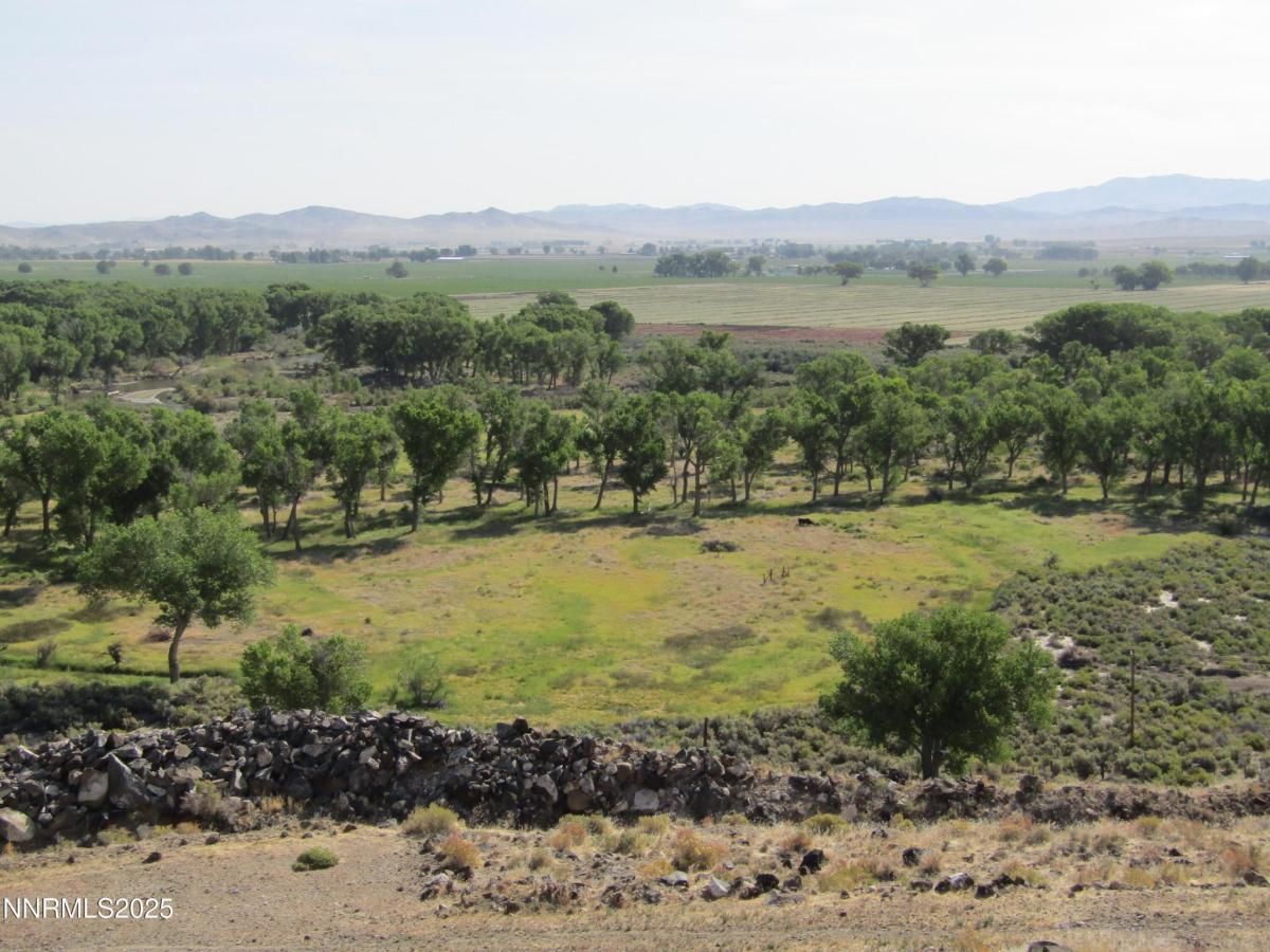 MLS #250052187 image #0