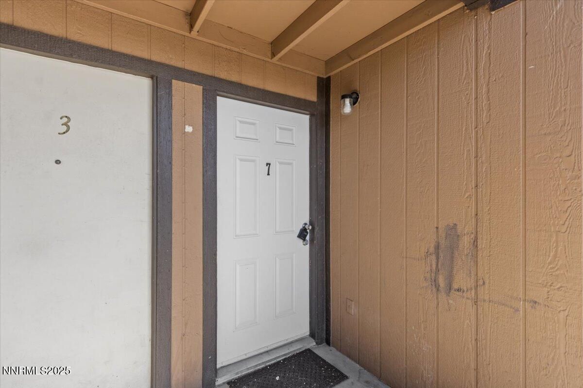 MLS #250052263 image #0