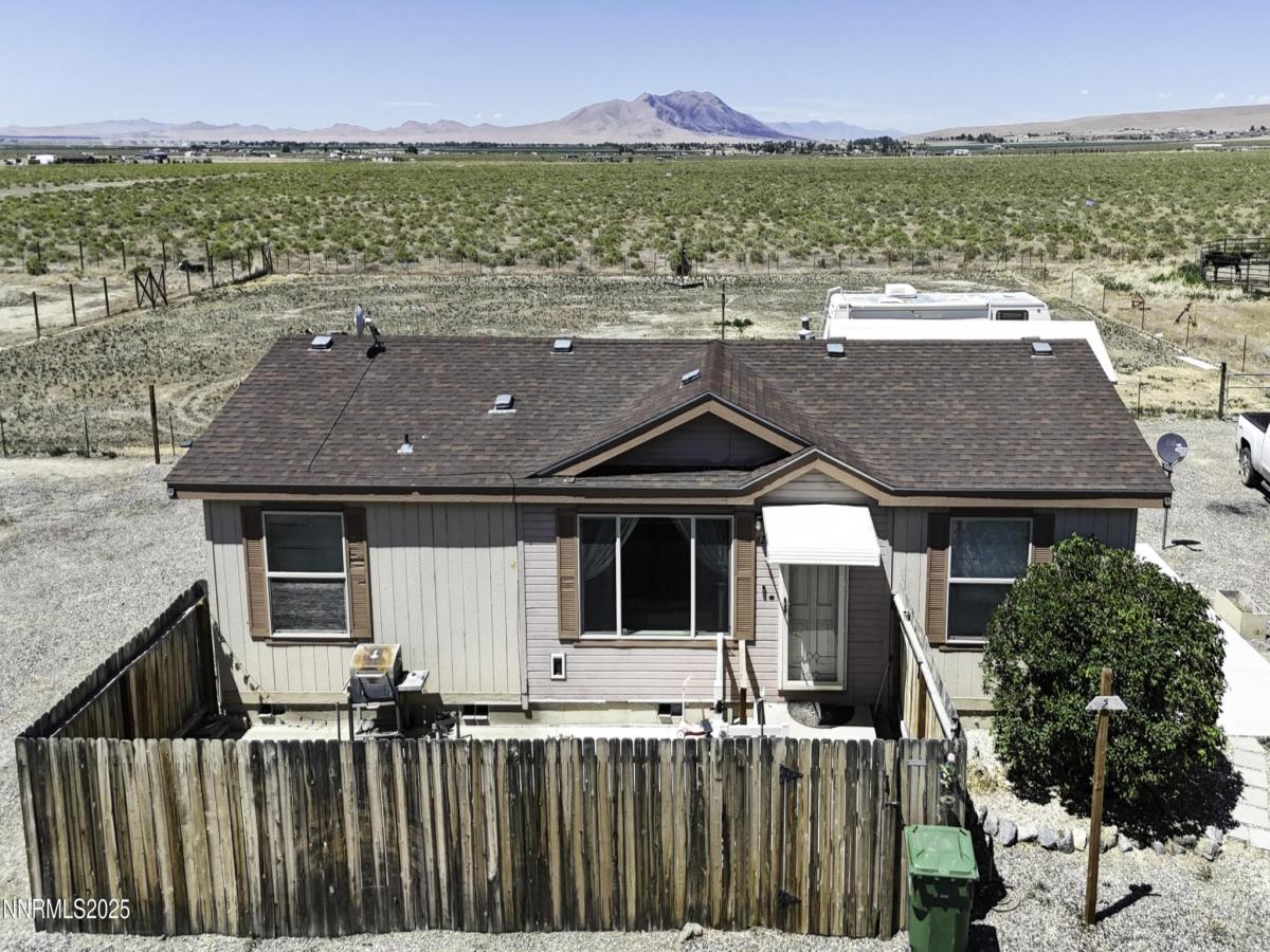 MLS #250052352 image #0