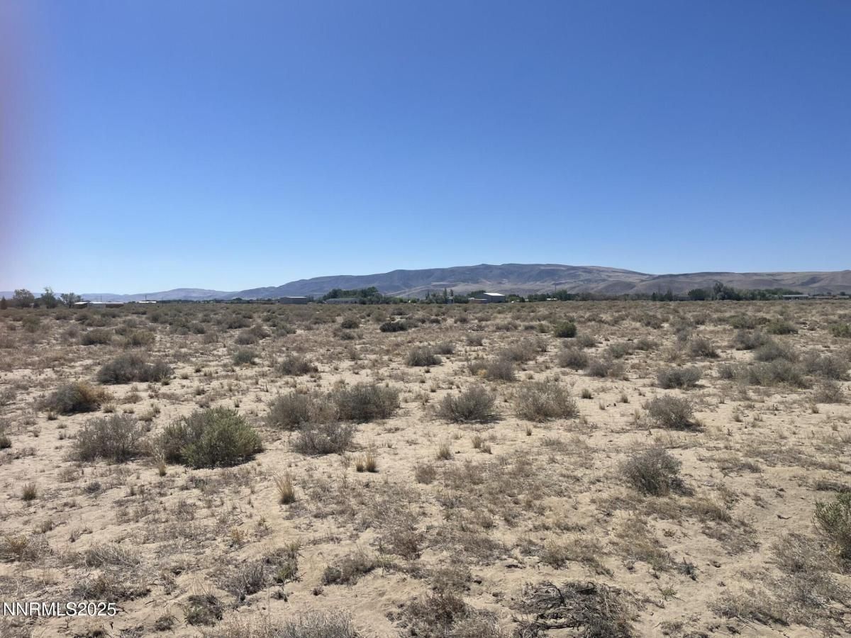 MLS #250052443 image #0