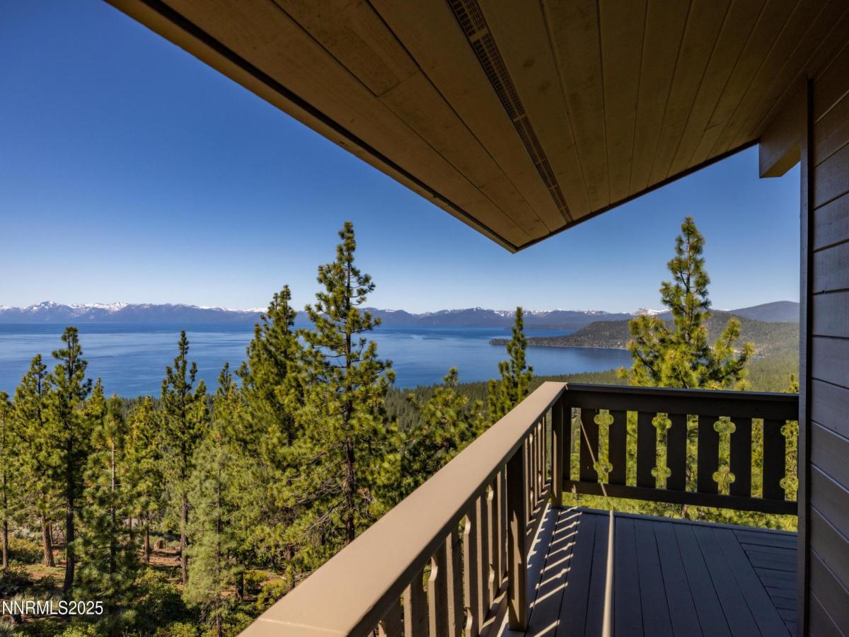 MLS #250052490 image #0