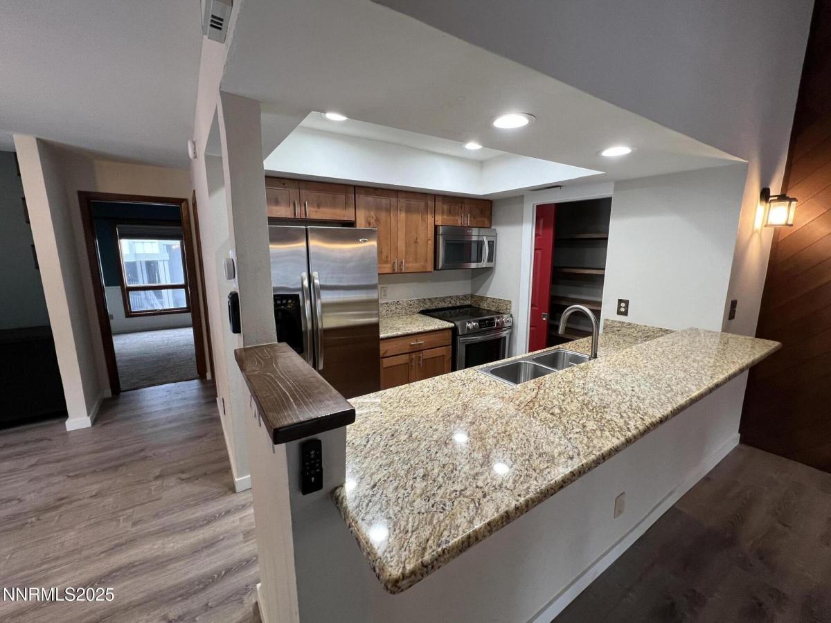 MLS #250052585 image #0