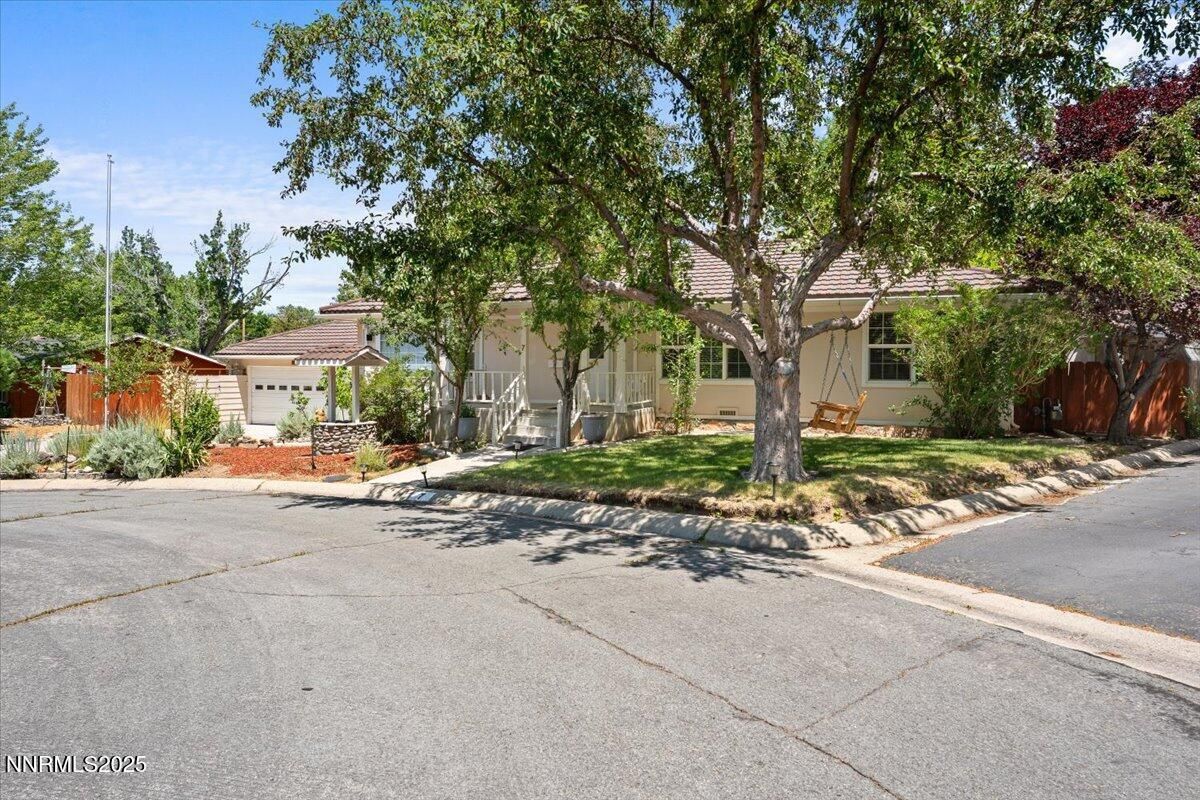 MLS #250052595 image #0