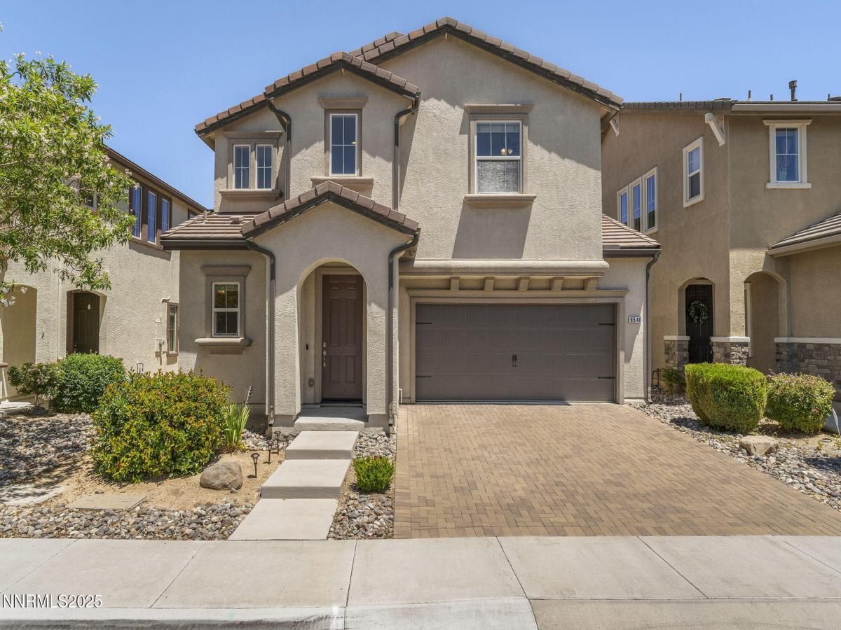 MLS #250052803 image #0