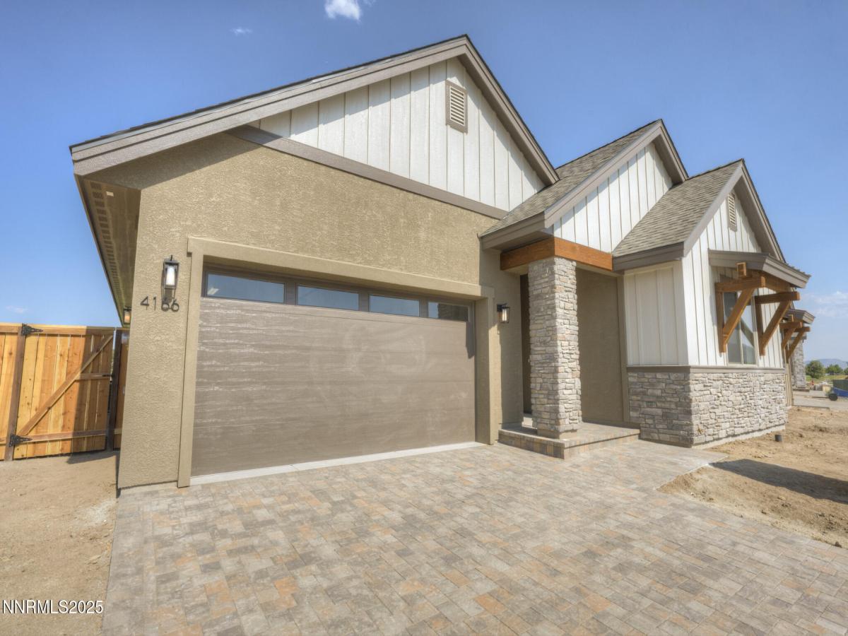MLS #250052931 image #0