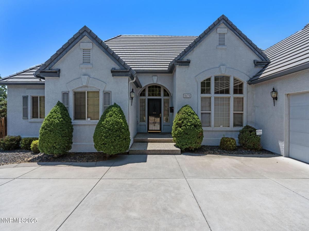 MLS #250052958 image #0