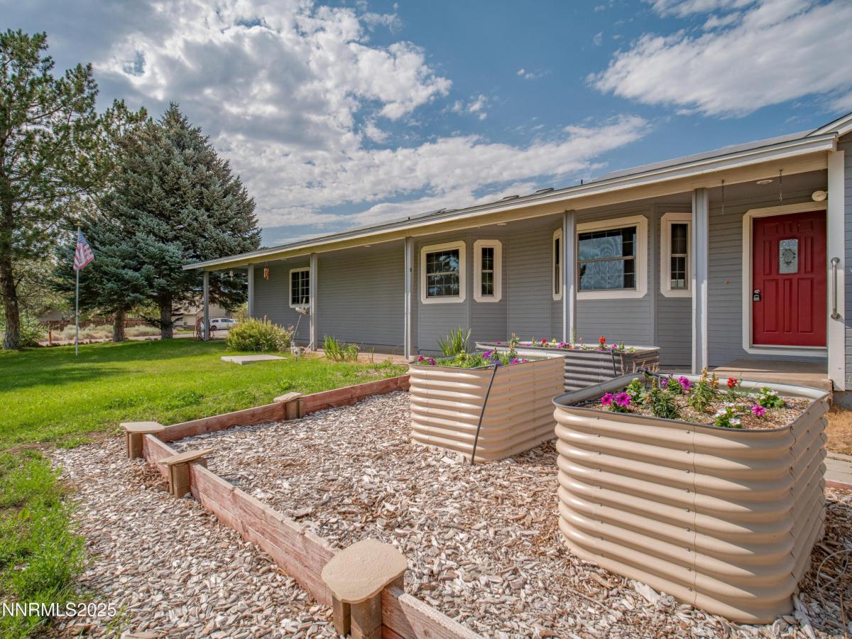 MLS #250052980 image #0