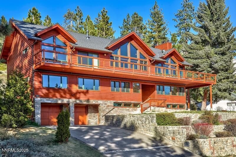 MLS #250052997 image #0